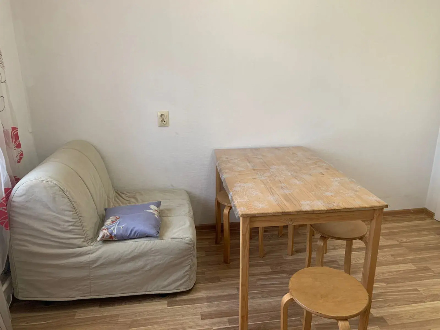 Квартира однокомнатная на Орджоникидзе 6Б