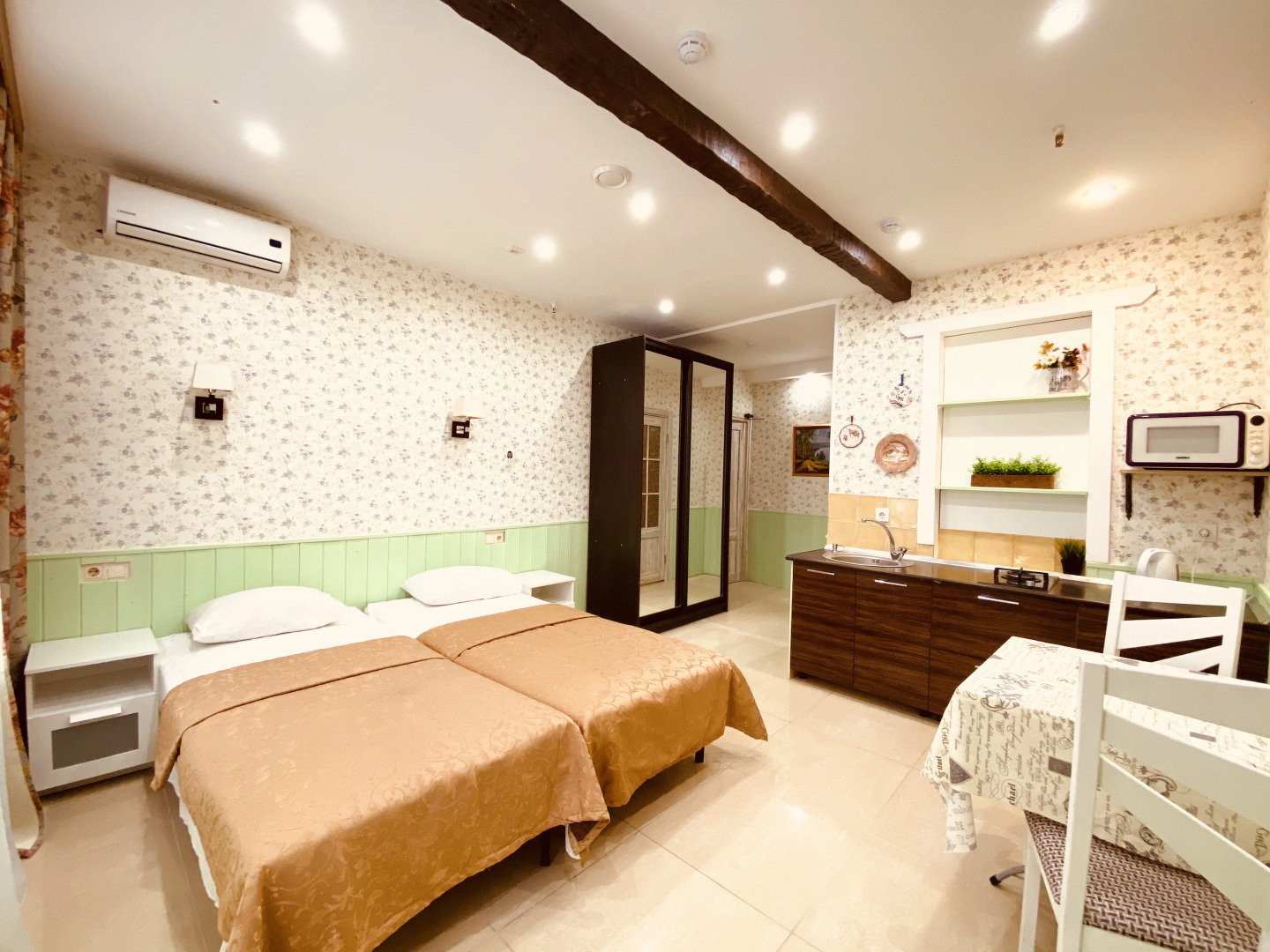 Апартаменты Янина