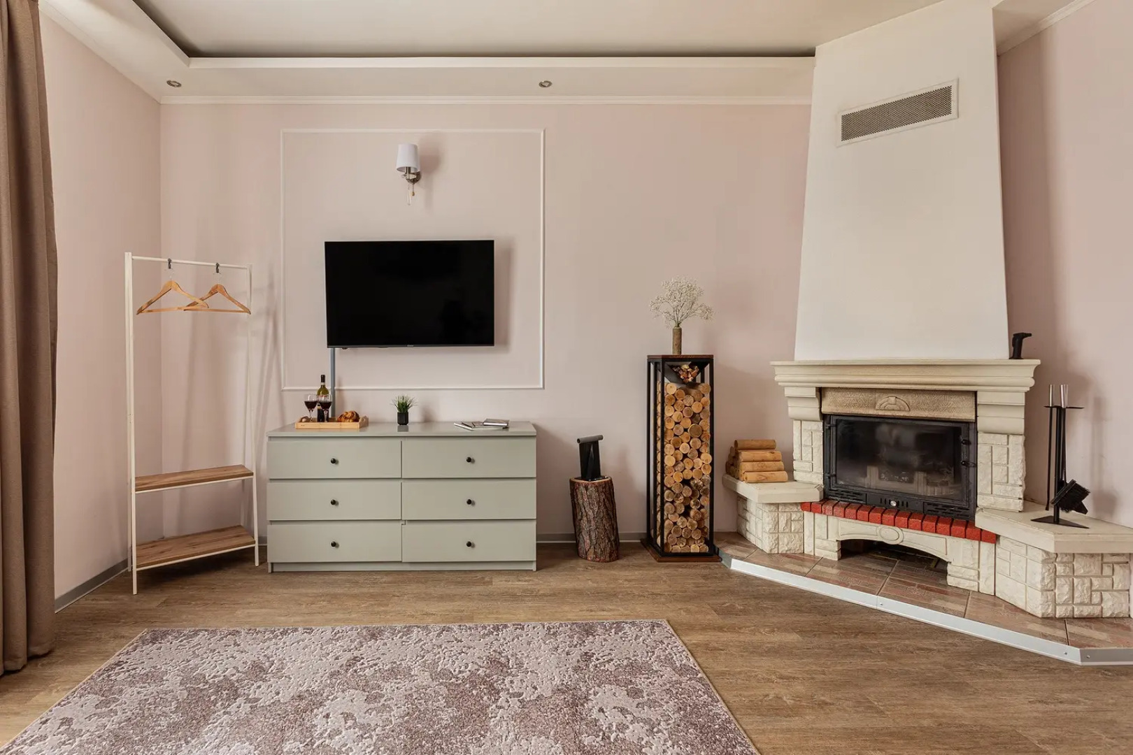 Апартаменты J&N Apartments с камином и летней террасой в самом центре исторического Выборга Краснофлотская 1