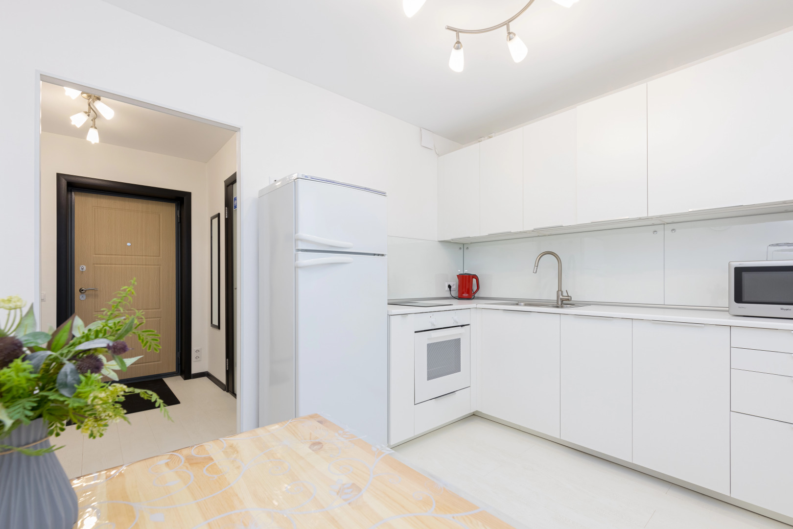 Апартаменты на Окской Набережной 13