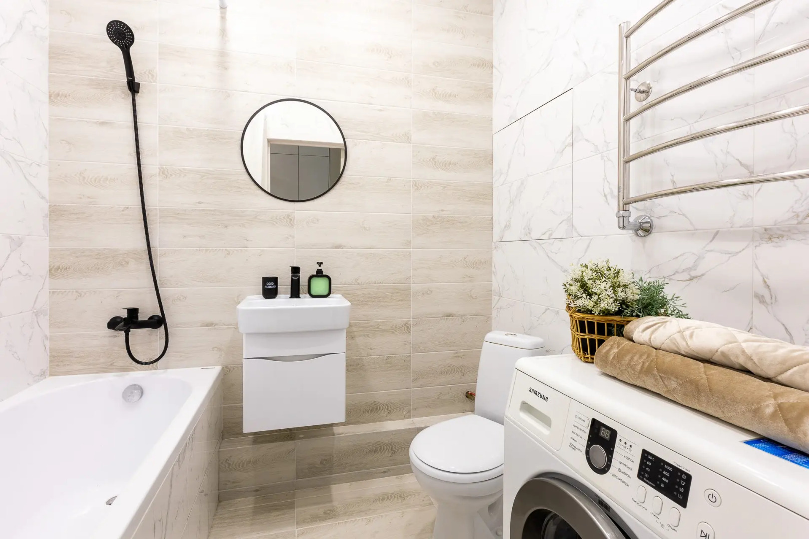 Апартаменты Жореса Алфёрова 14 в новом доме Свежая студия