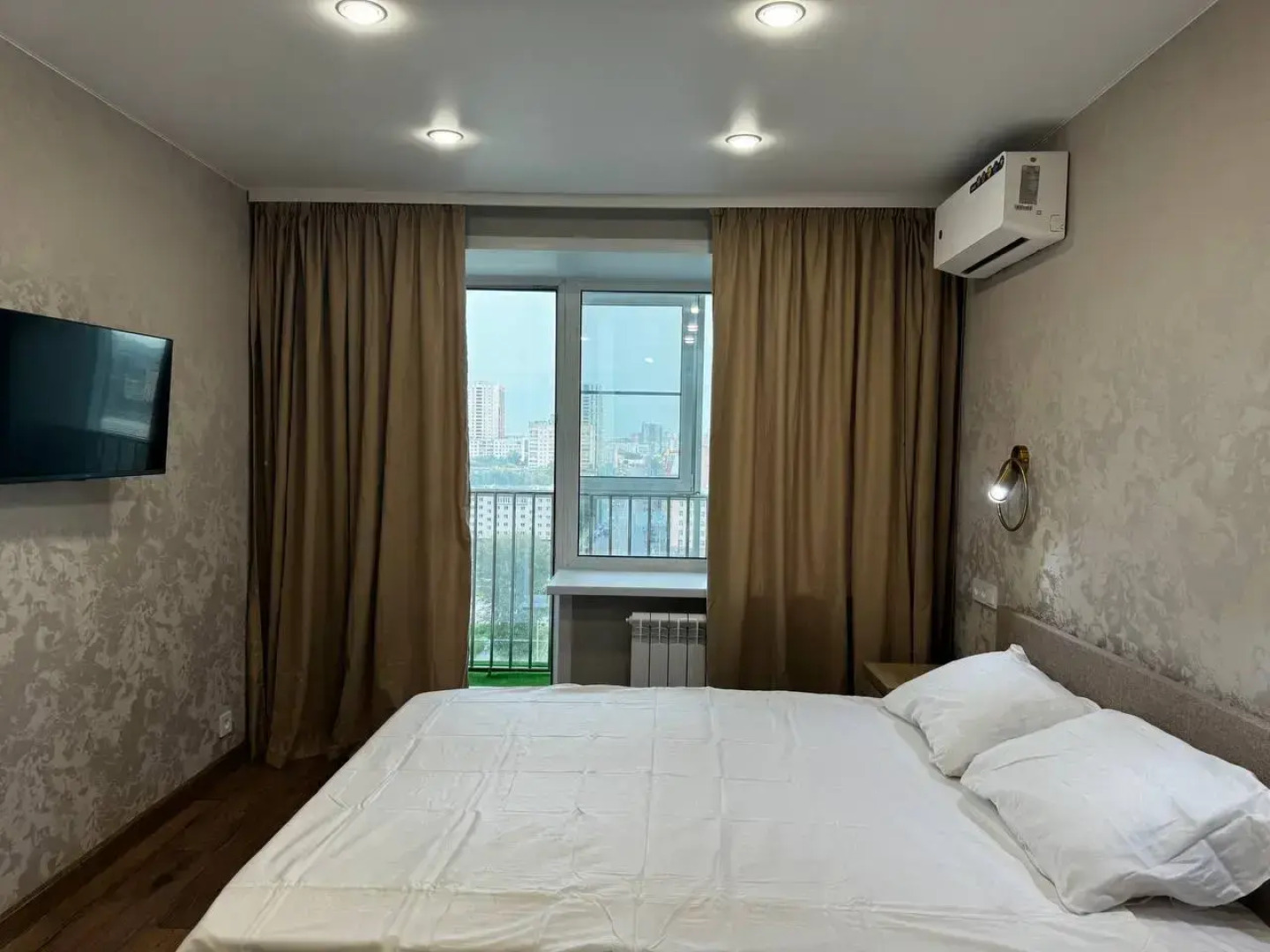 Квартира в центре города с видом на фонтаны