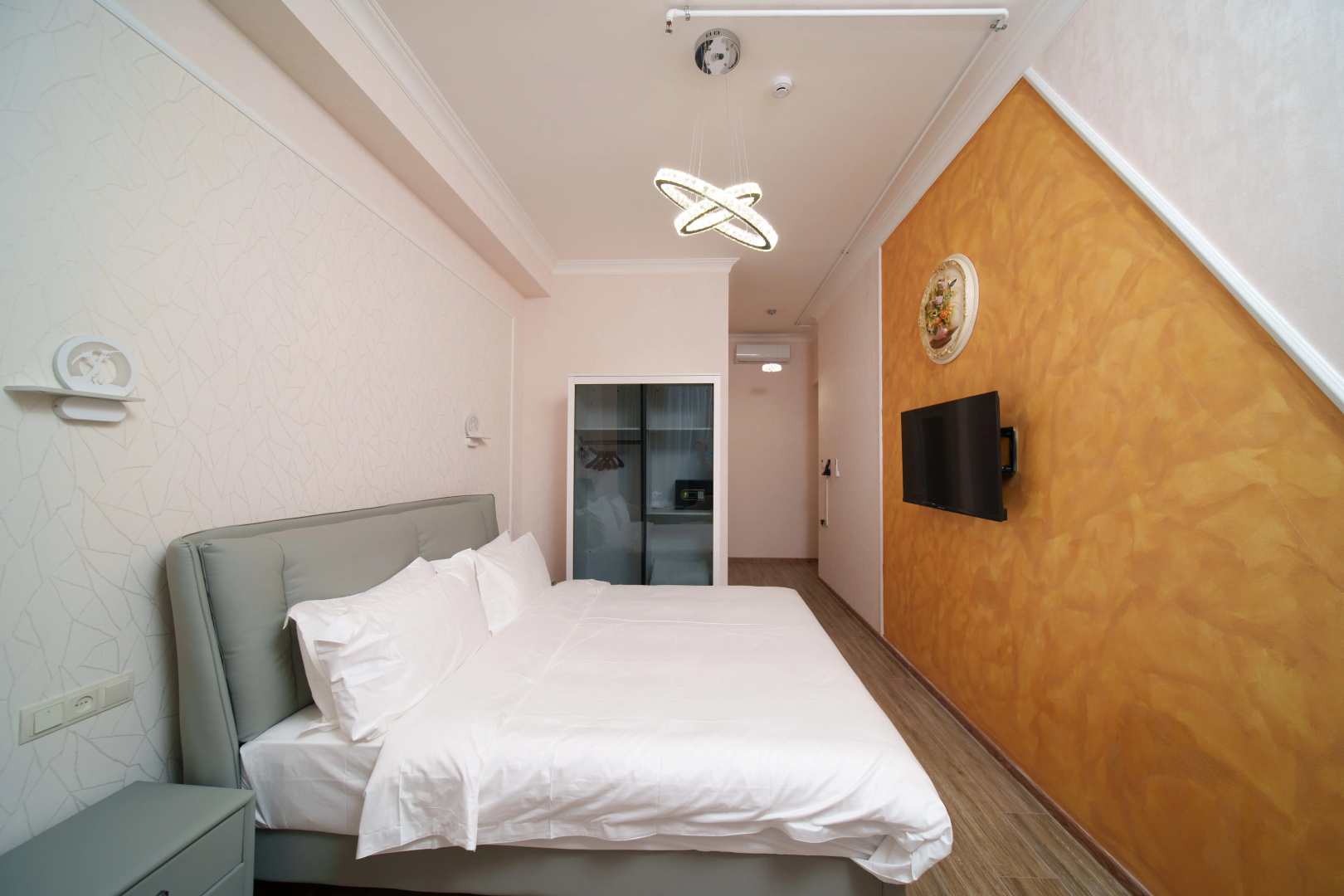 Отель Emmanuel Hotel Yerevan