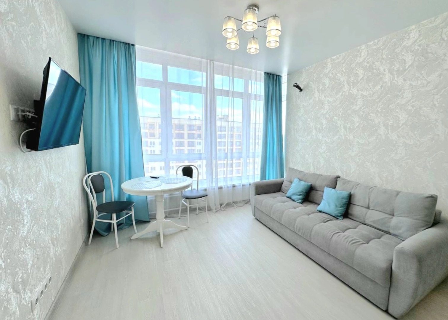 Квартира двухкомнатная в центре на Мичурина в новом ЖК