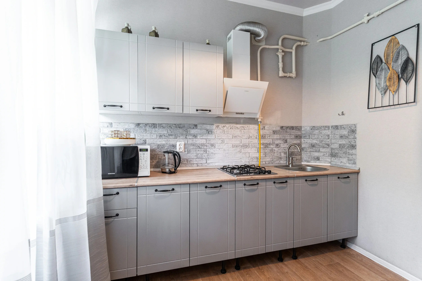 Апартаменты в Центре с Видом на Крейсер Михаил Кутузов от  LetoApart