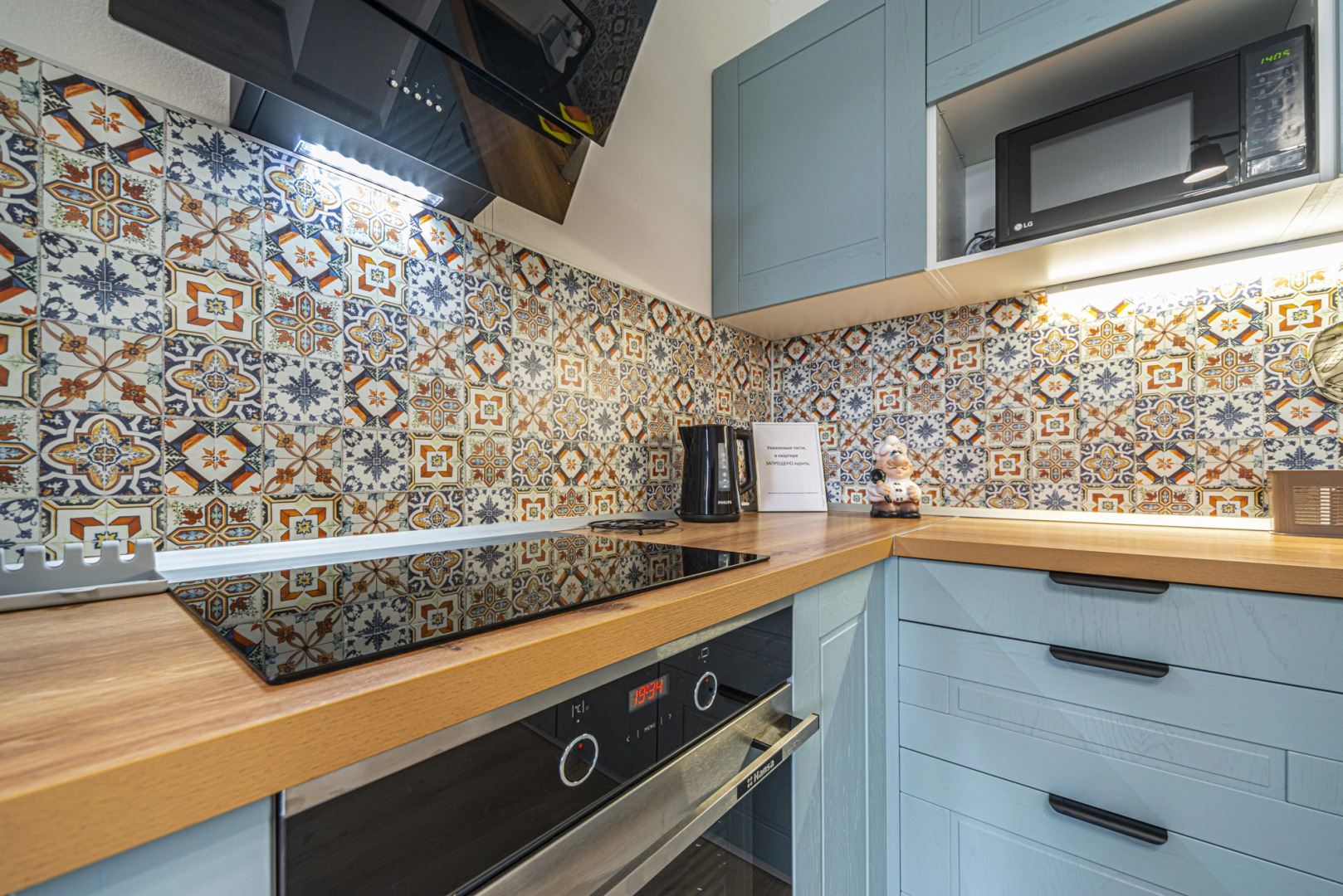 Квартира 2-х комнатная у метро Старая Деревня 5 этаж