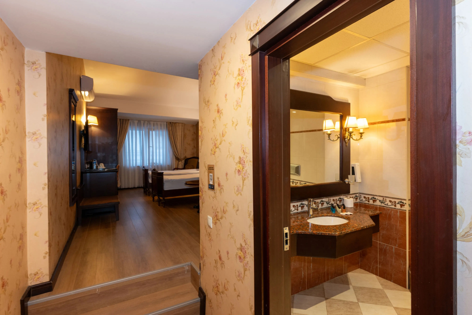 Pera Rose Hotel - Special Class