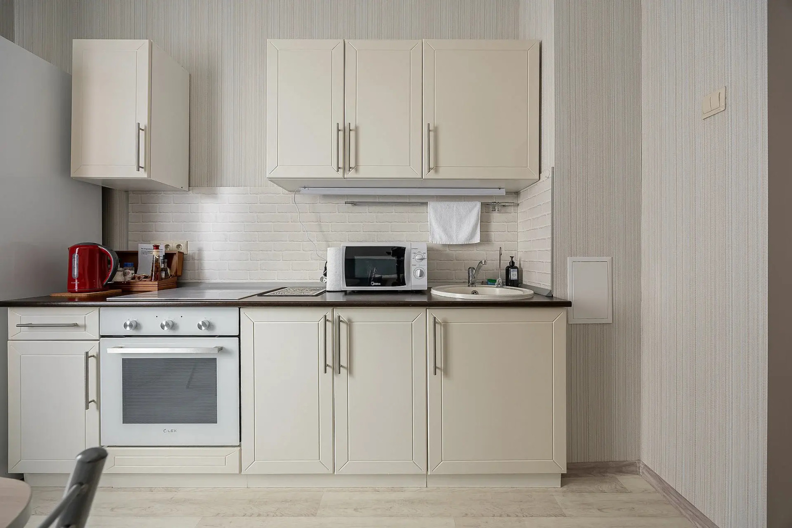 Апартаменты с двумя спальнями, в центре города, у канатной дороги