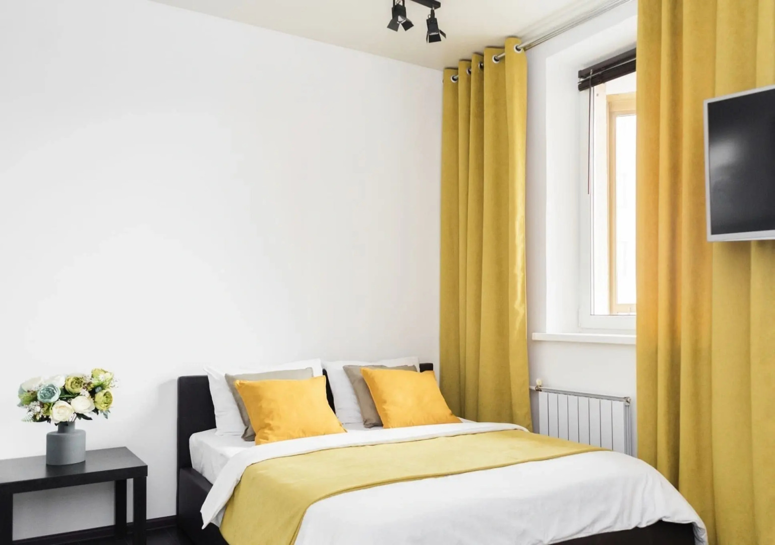 Апартаменты ApartHause 10 минут до БЦ Высоцкий