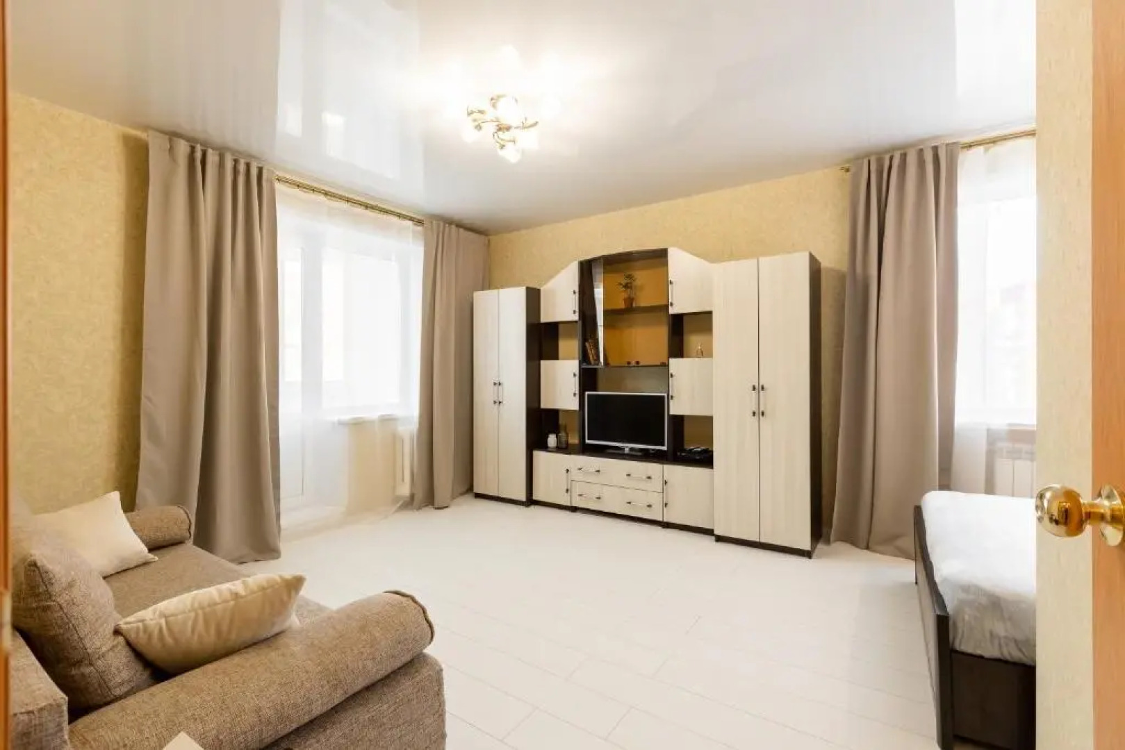 Квартира Толстой Жабровых