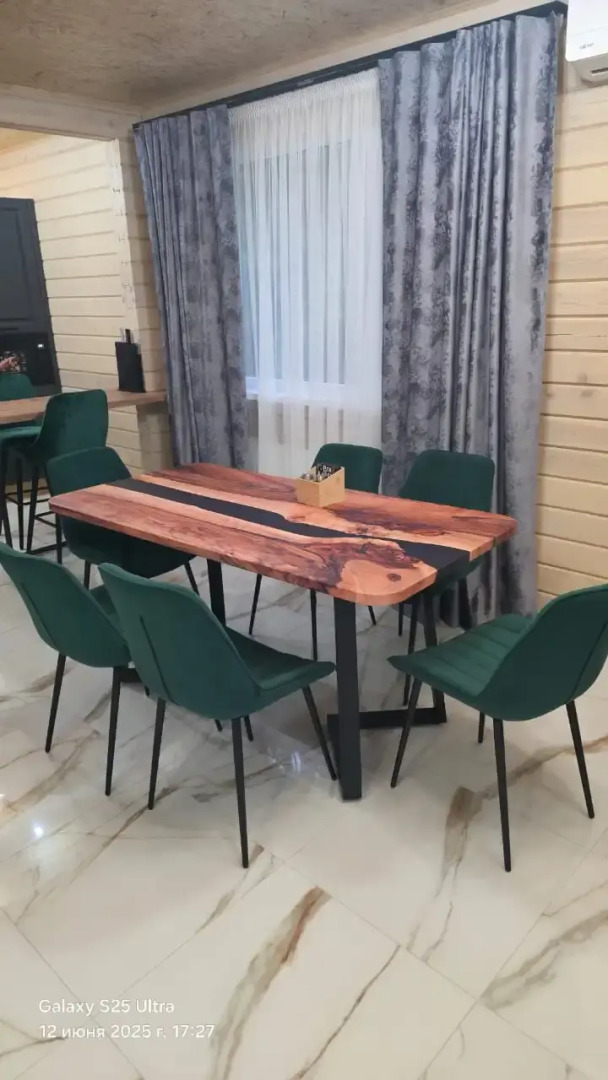 Частный дом с бассейном в Гуамке