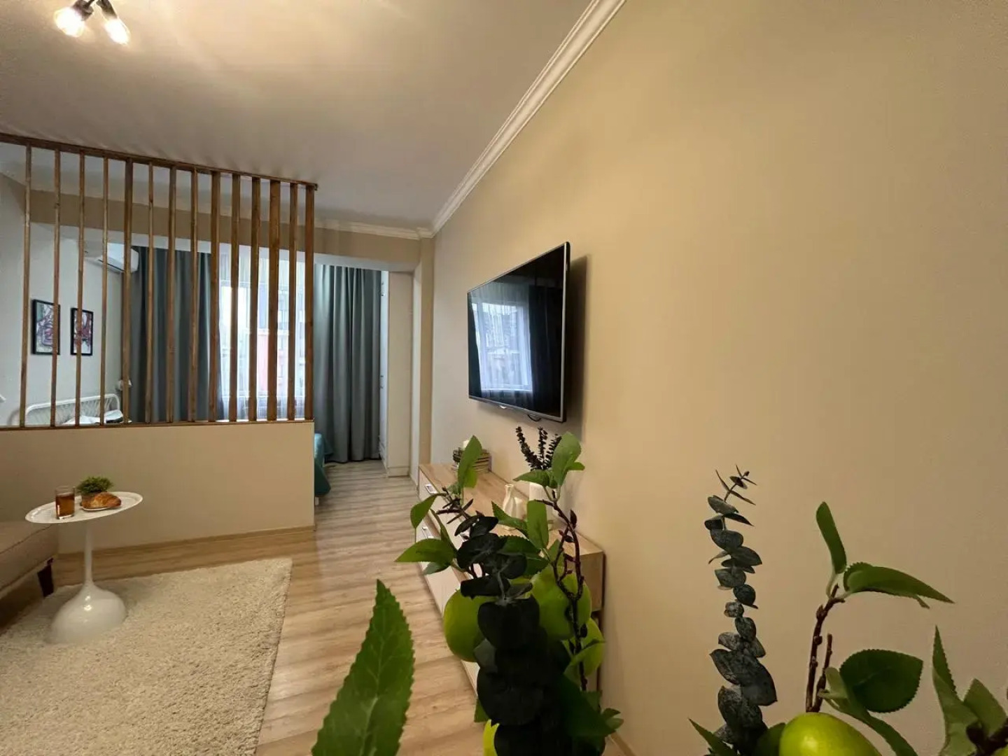 Апартаменты Студия Алма с  прекрасным видом на город