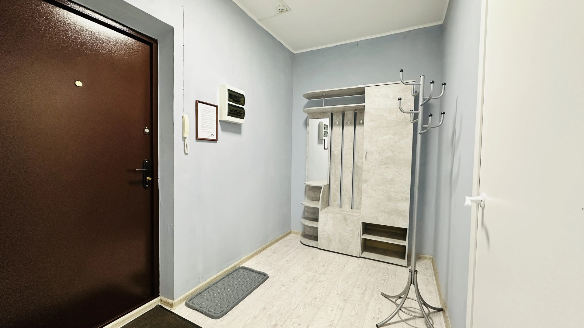 Квартира Большая Однокомнатная у Балатовского парка