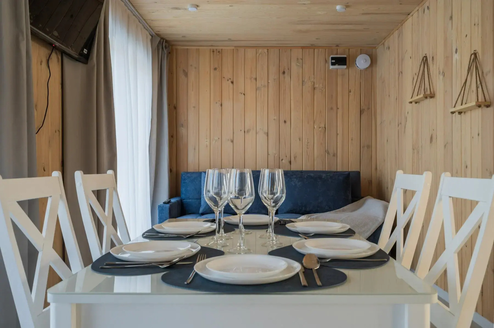 Глэмпинг Дубровские просторы