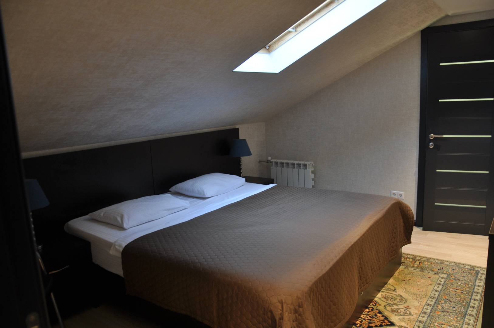 Отель Blue Marine