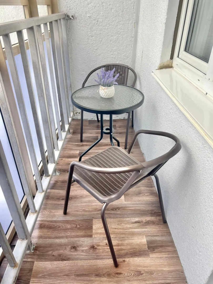 Апартаменты в ЖК Академ Riverside на Братьев Кашириных