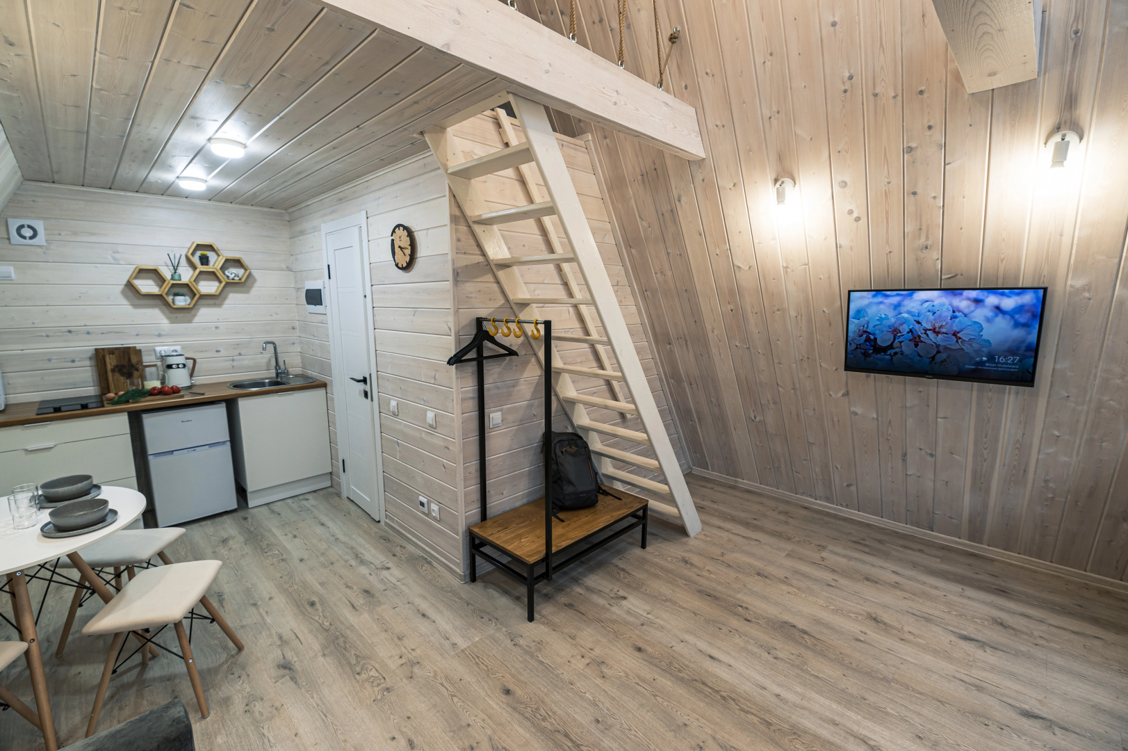 Глэмпинг Соты