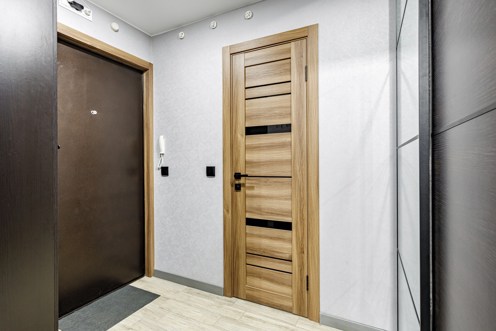 Апартаменты BE HAPPY Парк Галицкого