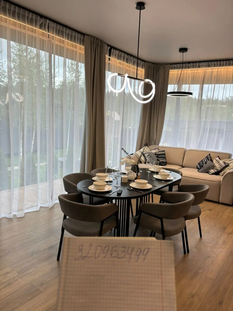 Частный дом Большой у реки с камином и сауной