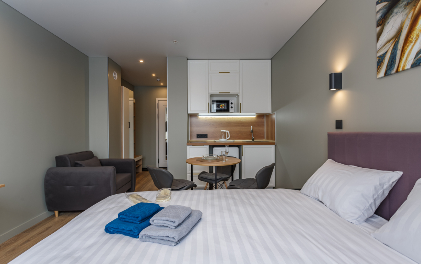 Апартаменты FortEstate на Ленинском проспекте 158 (4)