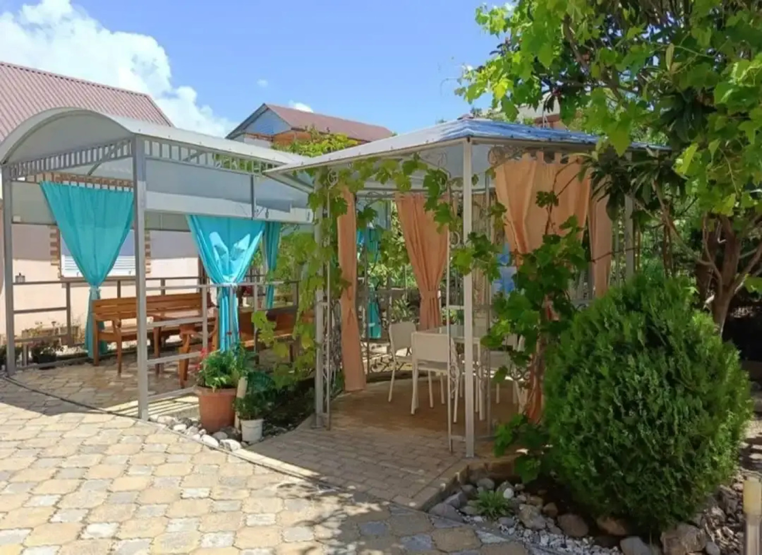 Гостевой дом Бархатный сезон