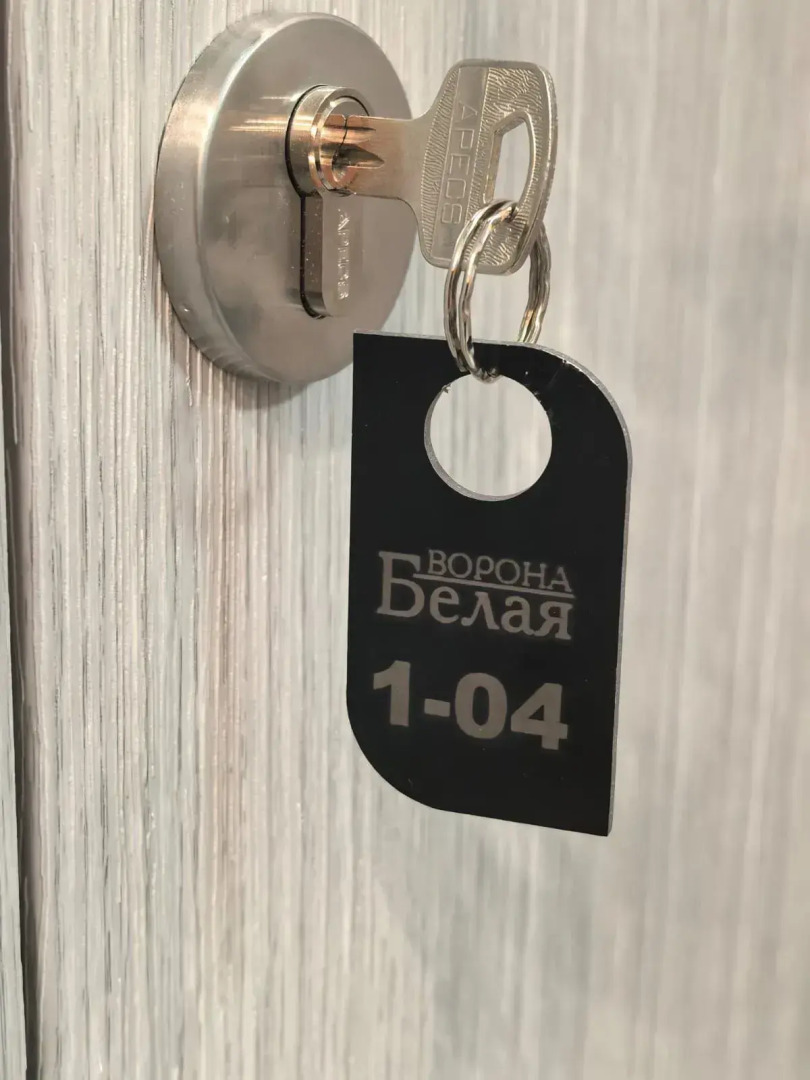 Отель Белая Ворона