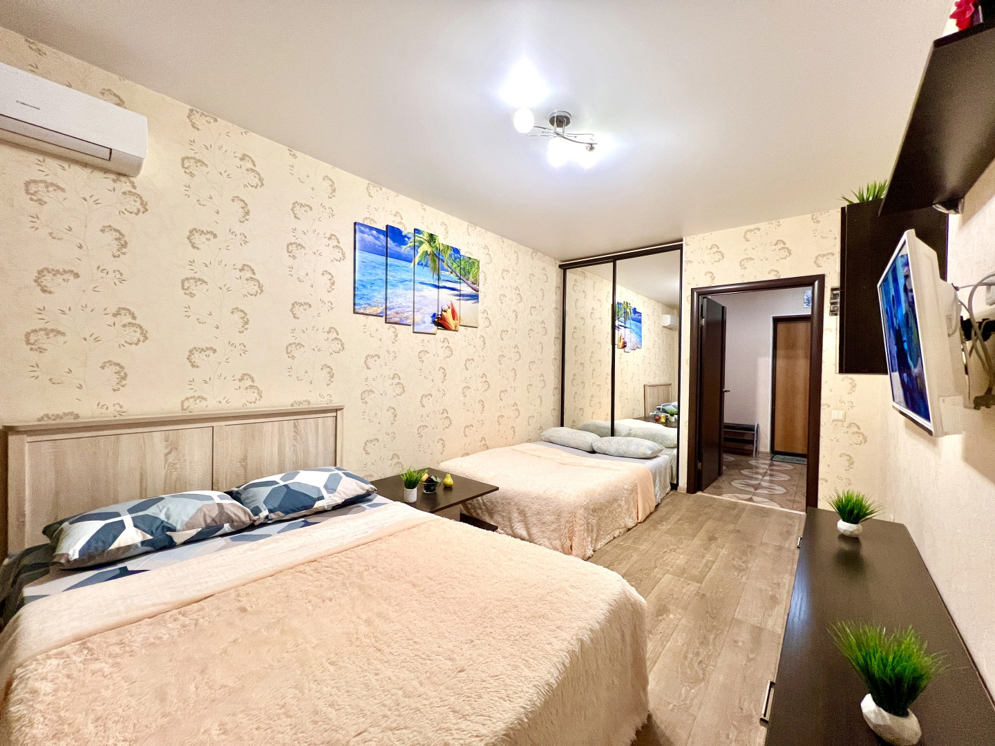 Апартаменты на 20 этаже в ЖК Гастелло (рядом с парком Гагарина)