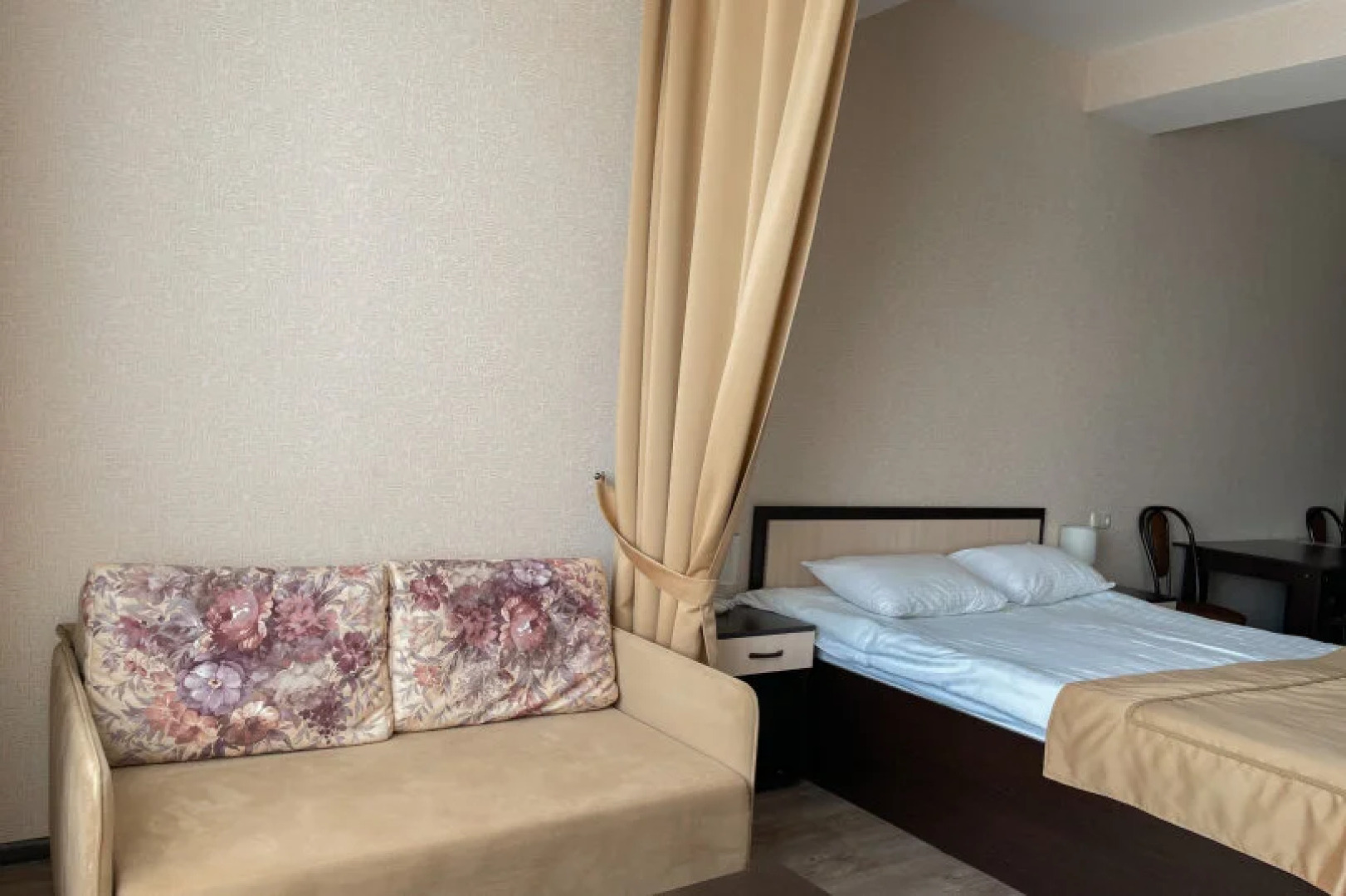 Апартаменты на Сенявина 5