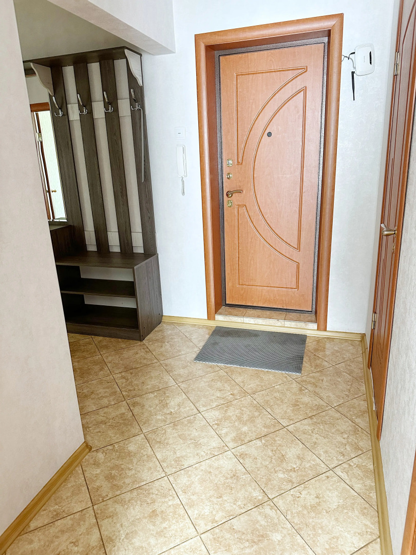 Квартира Двухкомнатная в 10 минутах пешком от набережной