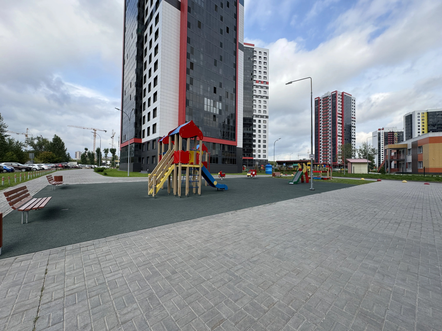 Апартаменты Уютная студия у метро Горки