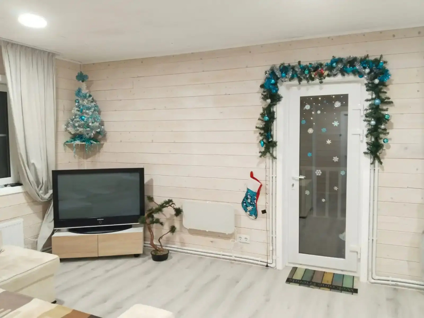 Частный дом с верандой и сауной