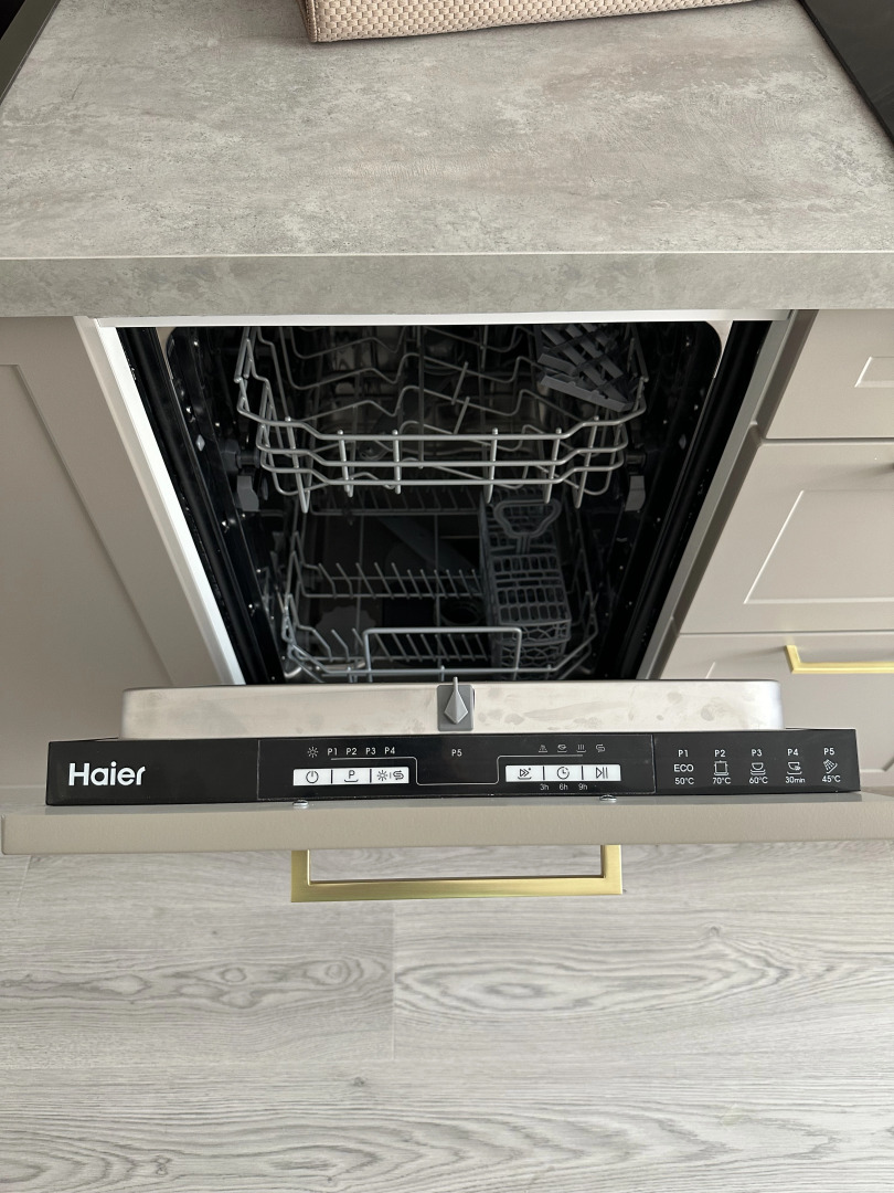 Квартира на Лебедева 32