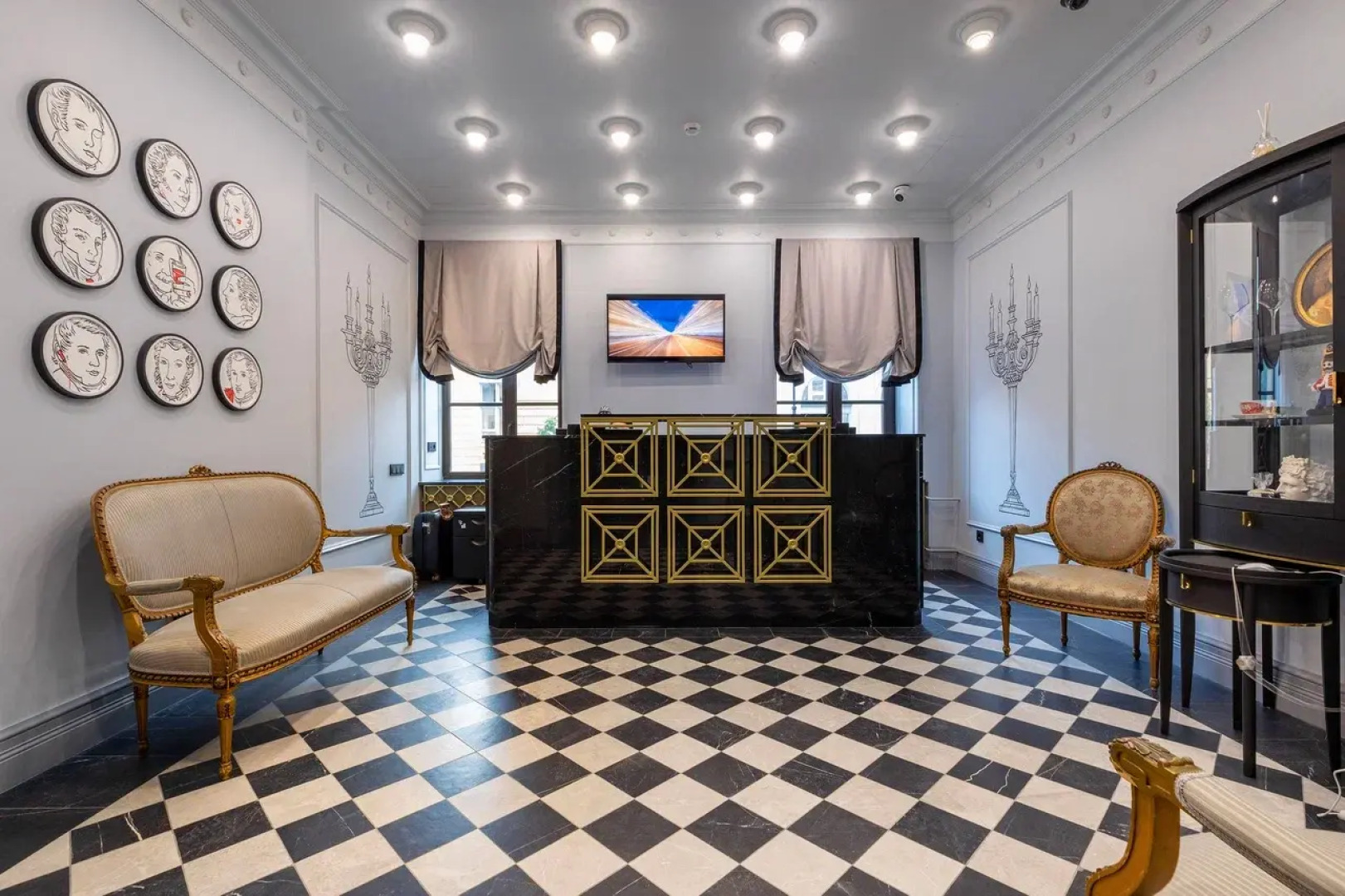 Отель Оболенский