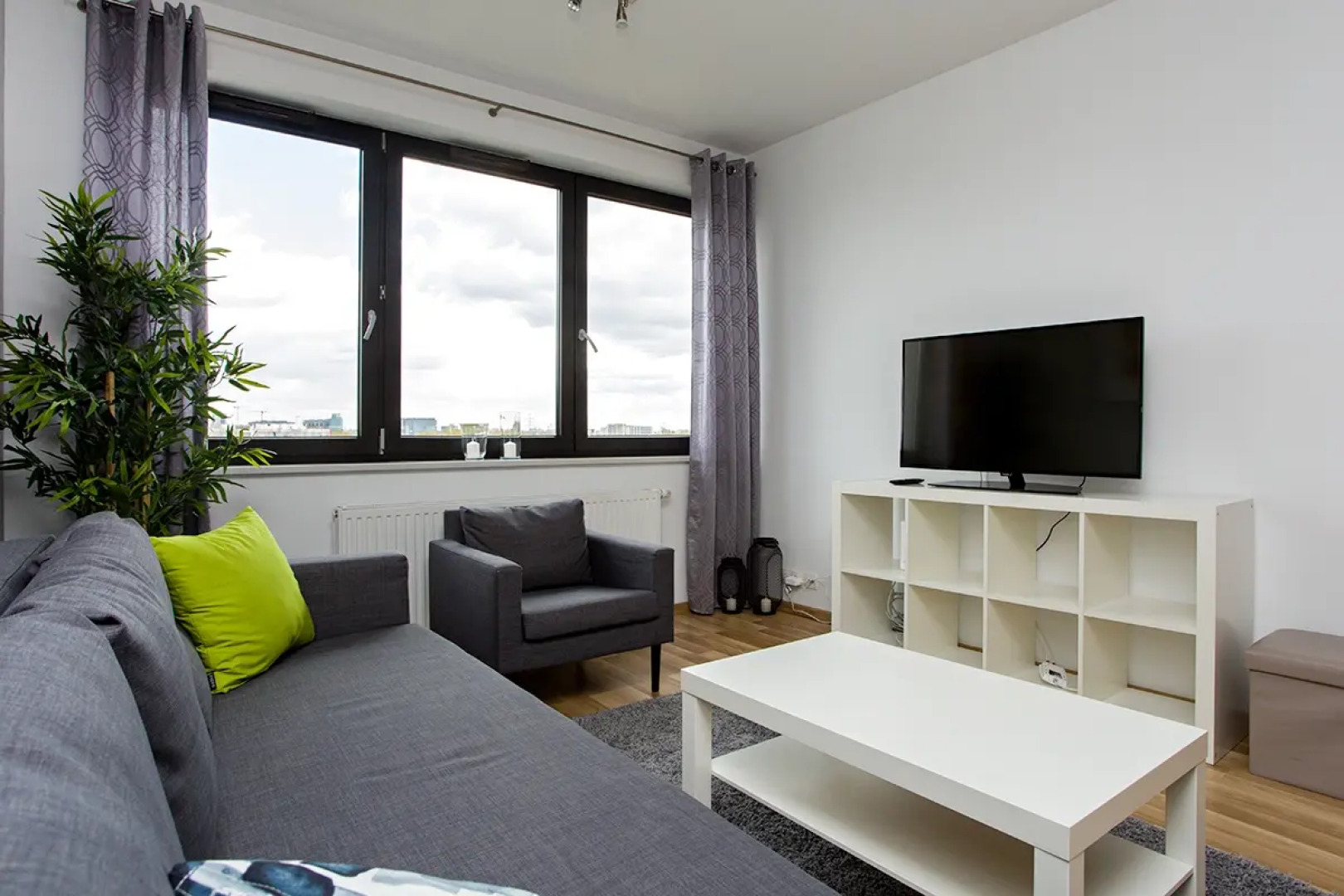 Апартаменты Chill Apartments Wola