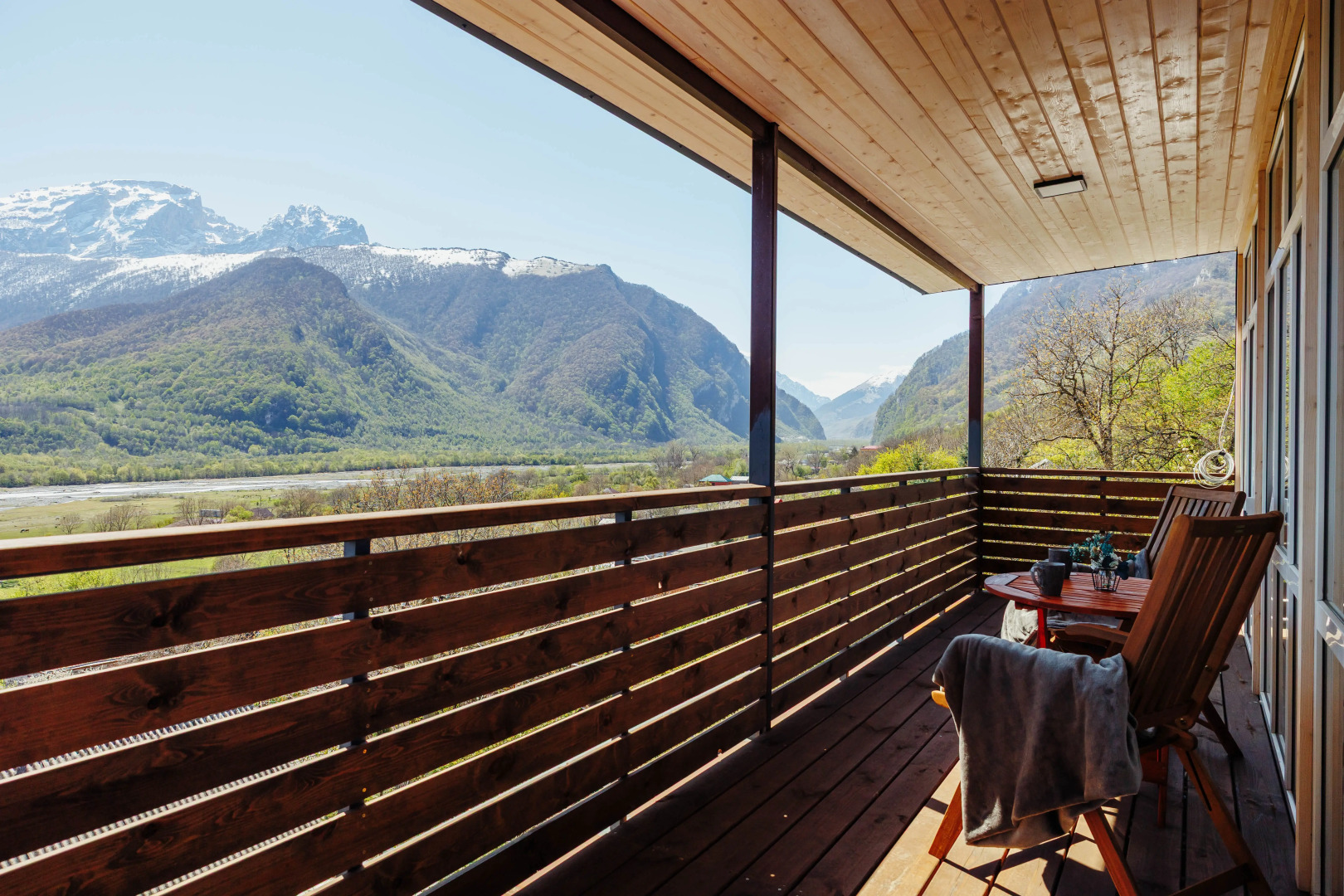 Частный Дом Aura на Интернациональной 106