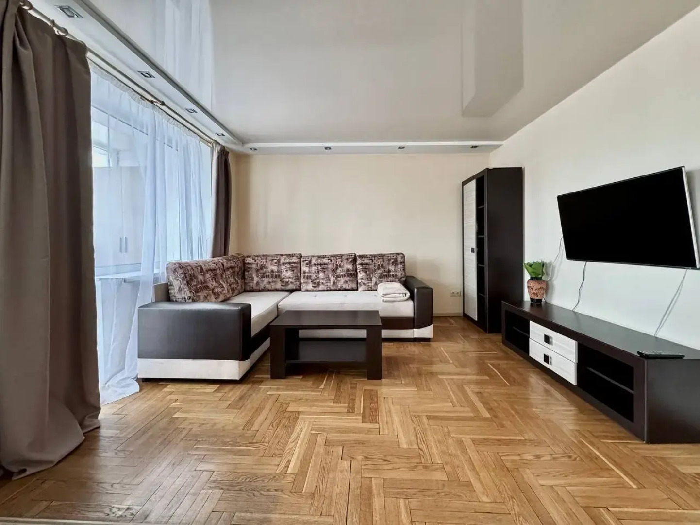 Апартаменты Двушечка в самом центе с красивым видом