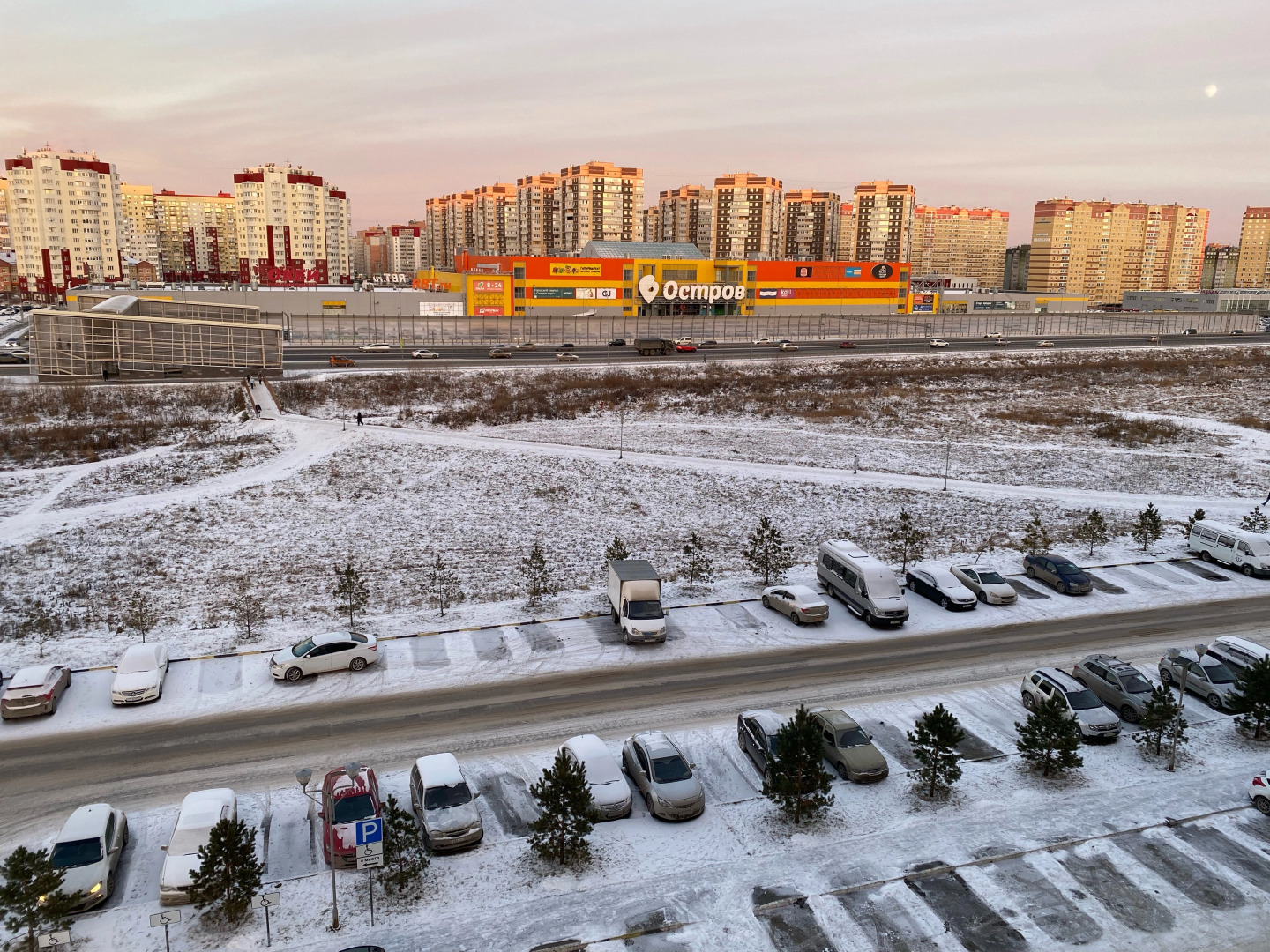 Квартира на Федюнинского 58