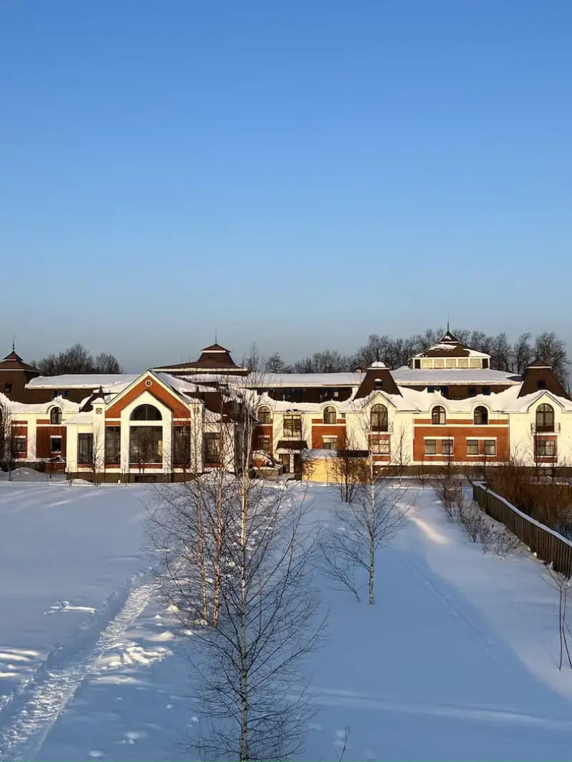 Отель Вилла Альпина