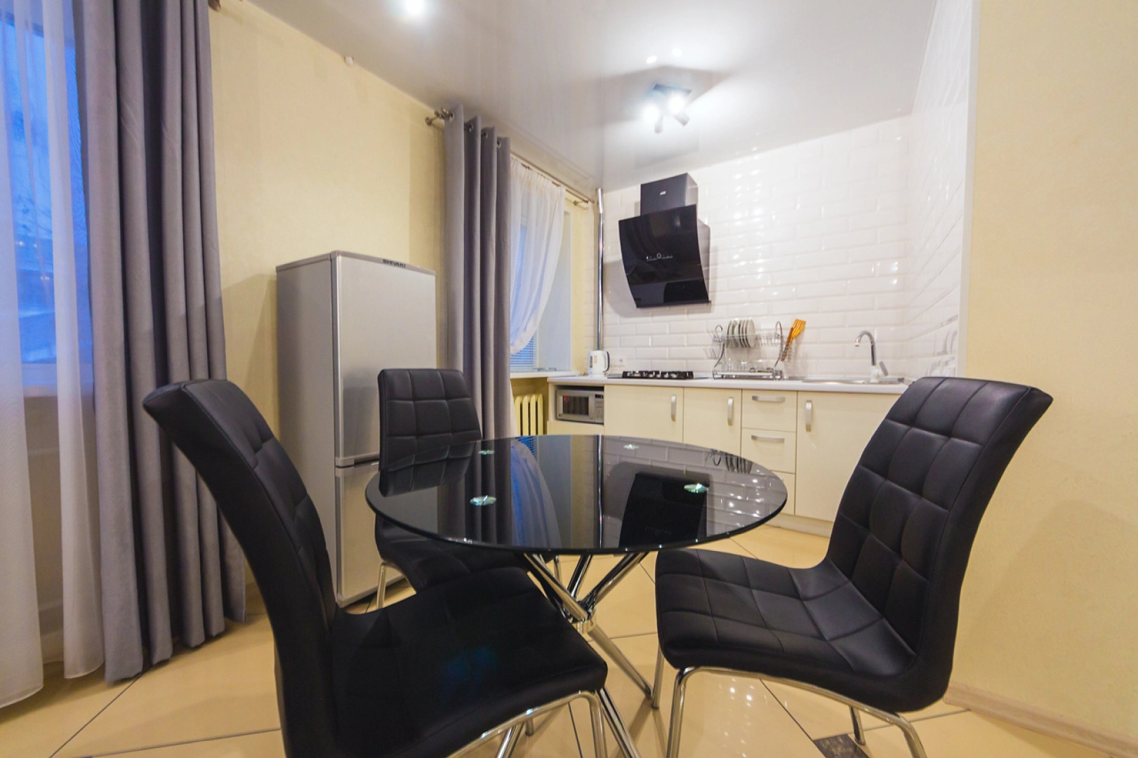 Апартаменты на проспекте Мира 25