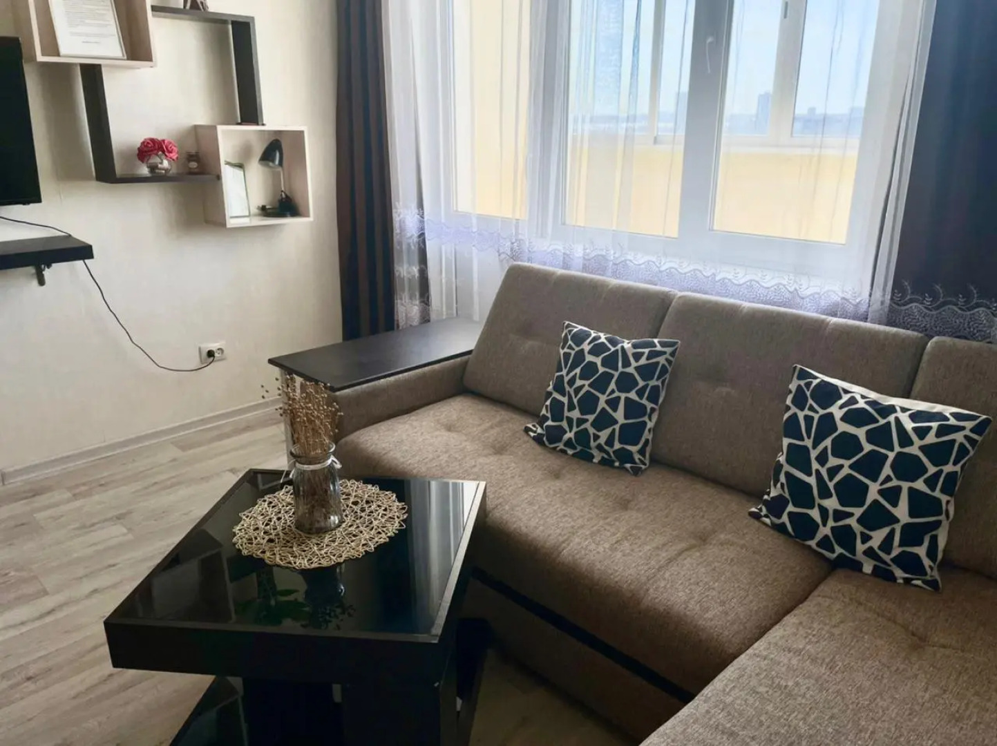 Апартаменты Ленинский 124