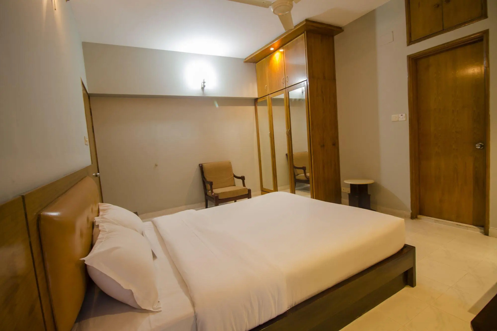 Апартаменты Rafflesia Serviced