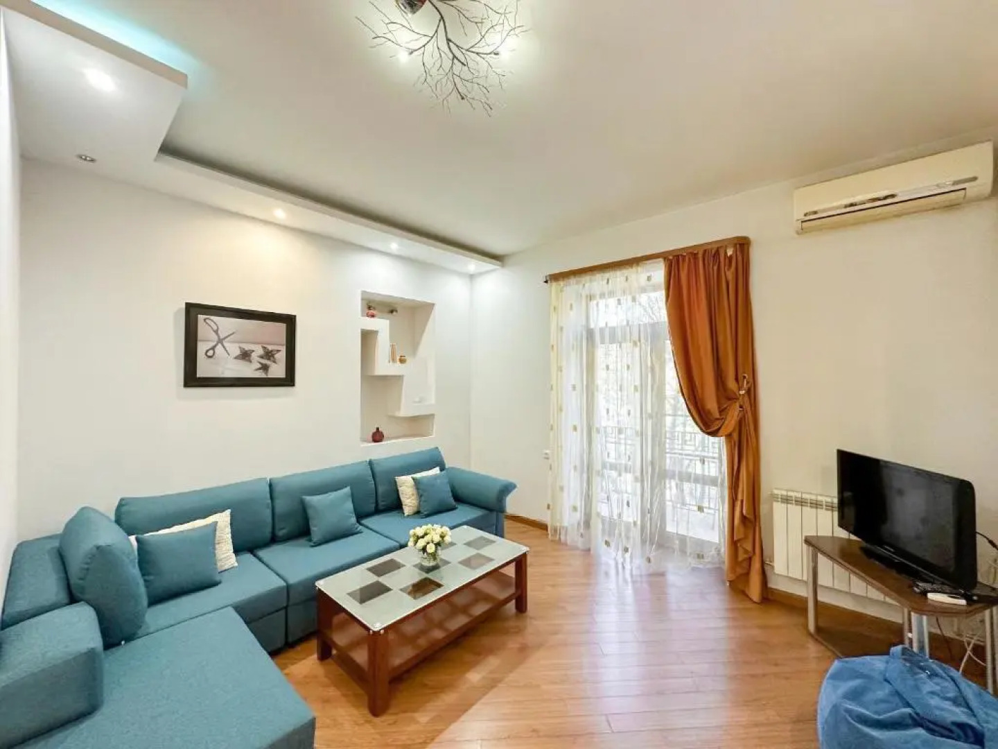 RIS Central Apartments Yerevan