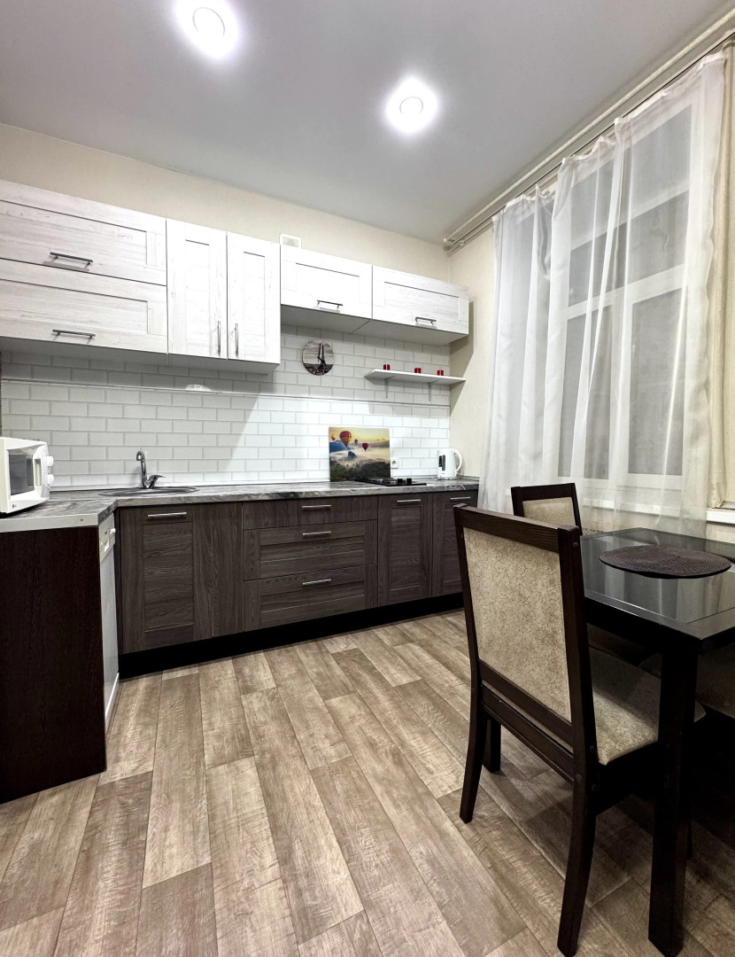 Квартира 2-комнатная Cтудия Yarapartments на Октября 11