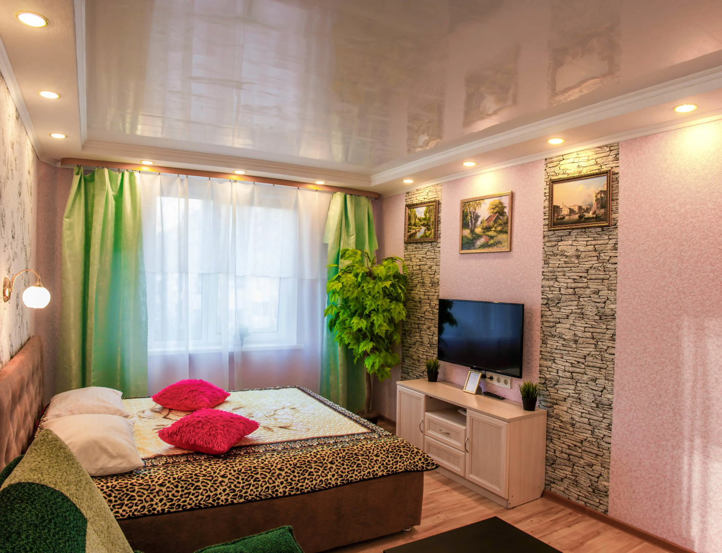 Апартаменты Северный Проезд 18