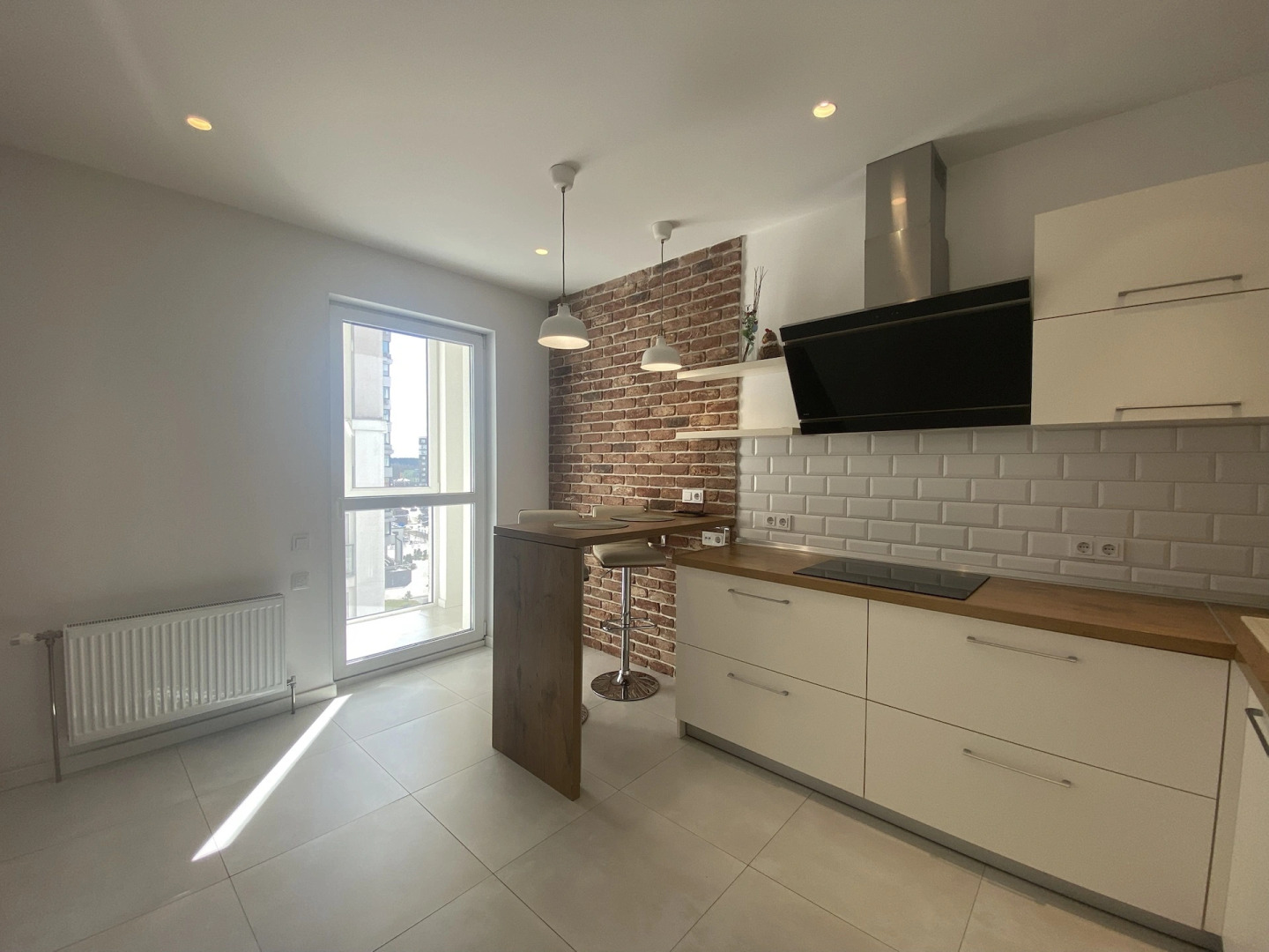 Апартаменты 3-комнатные HomeApart Туровского, 10