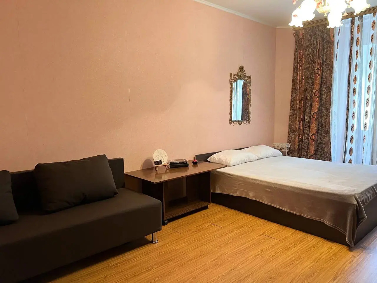 Апартаменты на Коминтерна