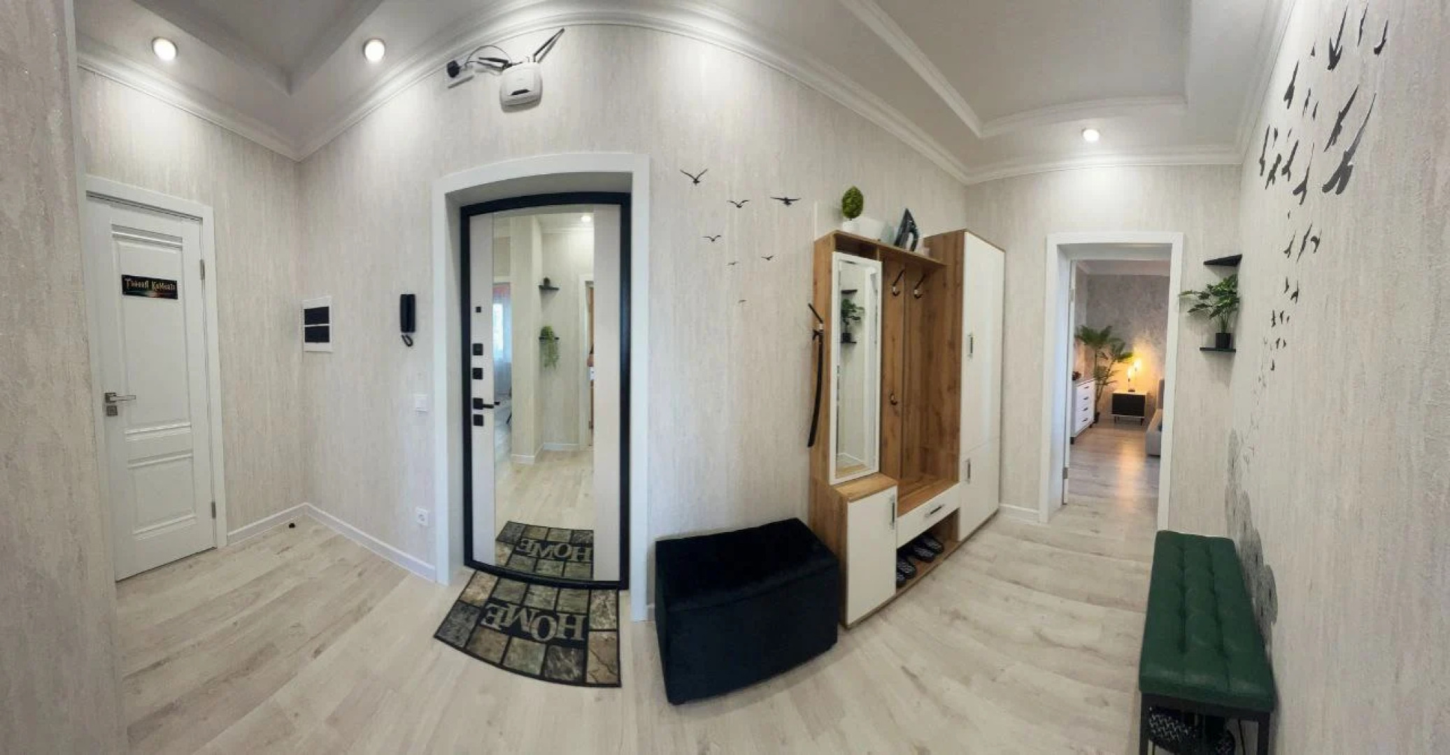 Квартира Эксклюзивная квартира с огромным турецким диваном