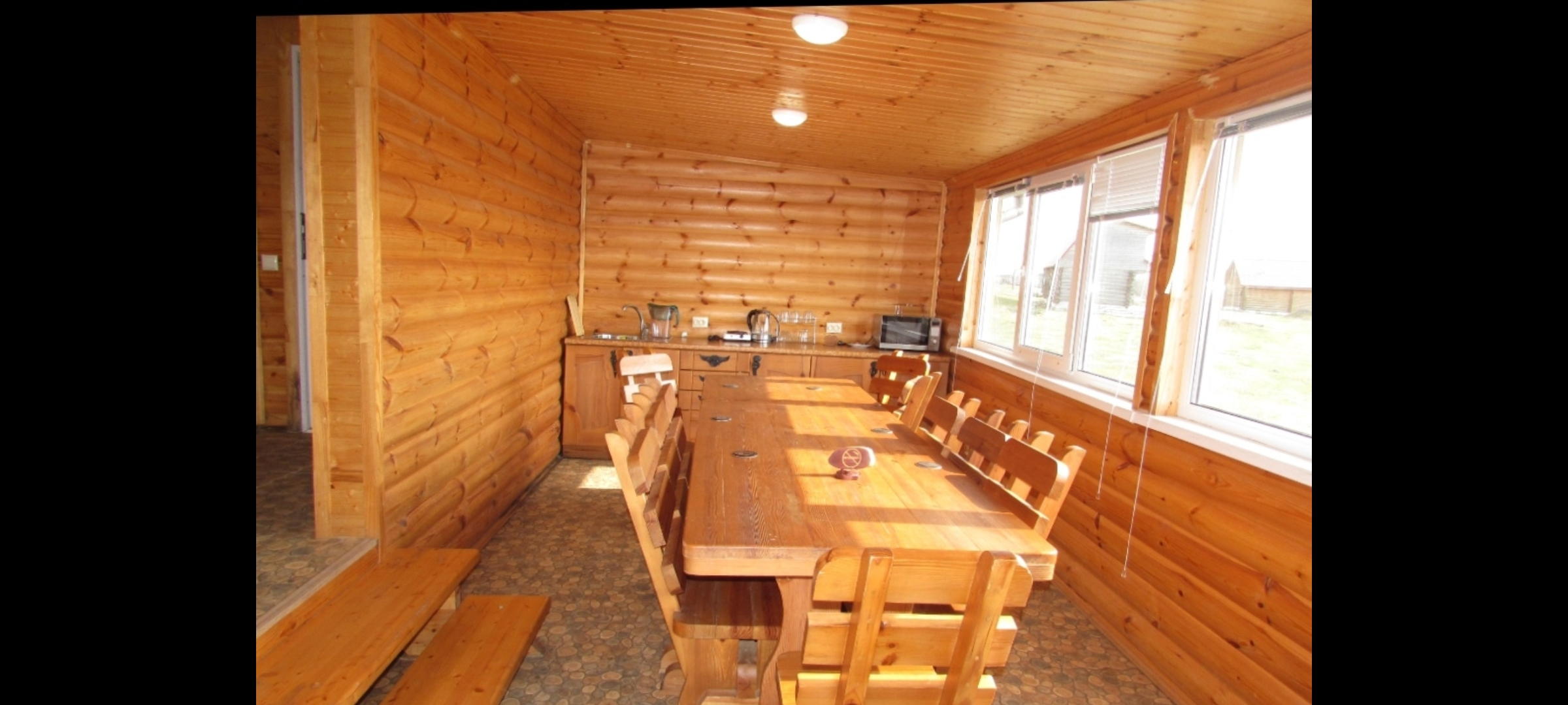 Частный дом на озере