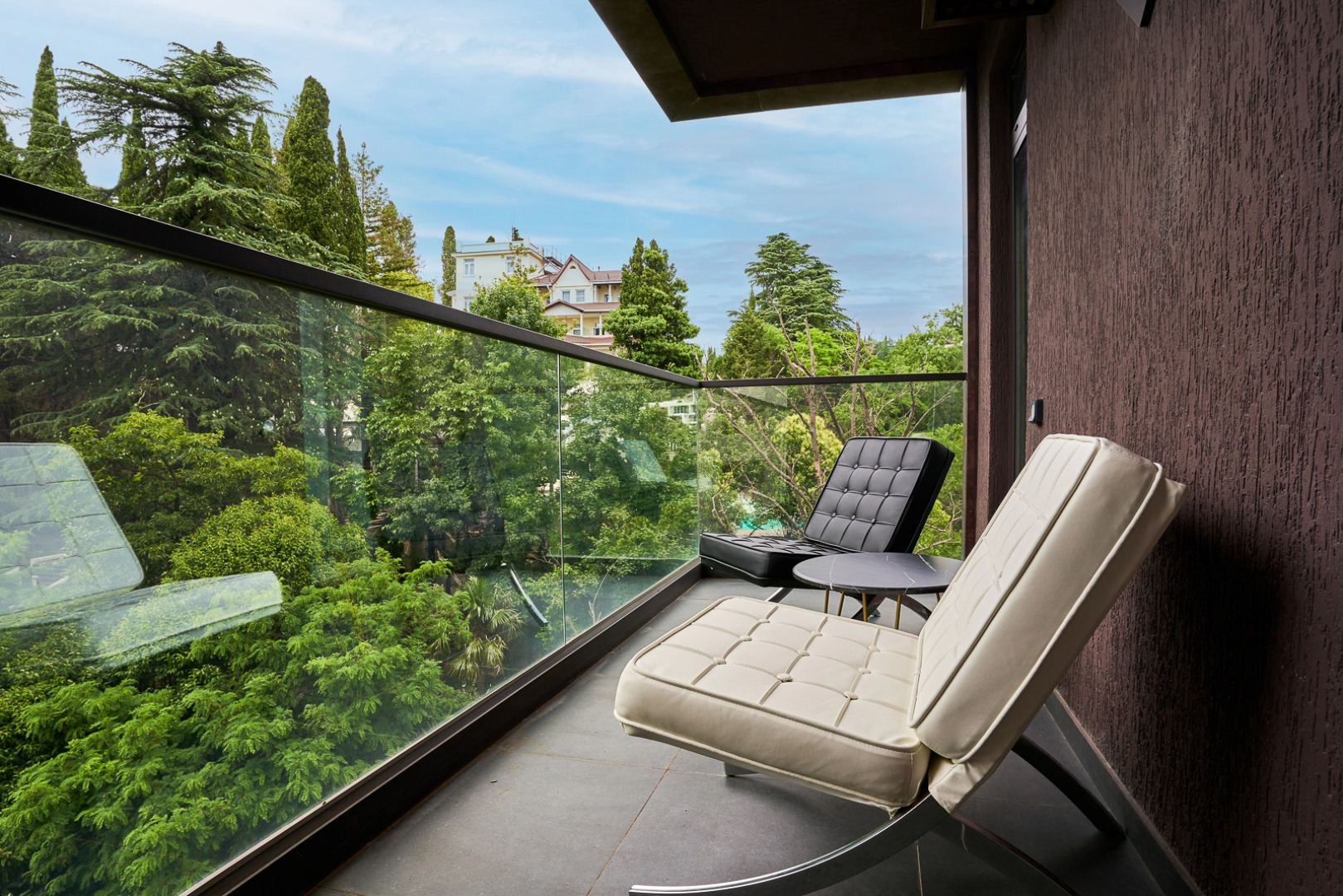 Апартаменты Метрополь Lamare Трехкомнатные с Балконом и Бассейном на Крыше