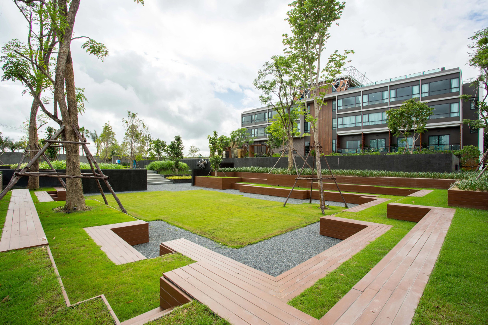 Отель North Hill City Resort